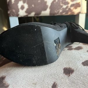 Ankle fringe heel bootie